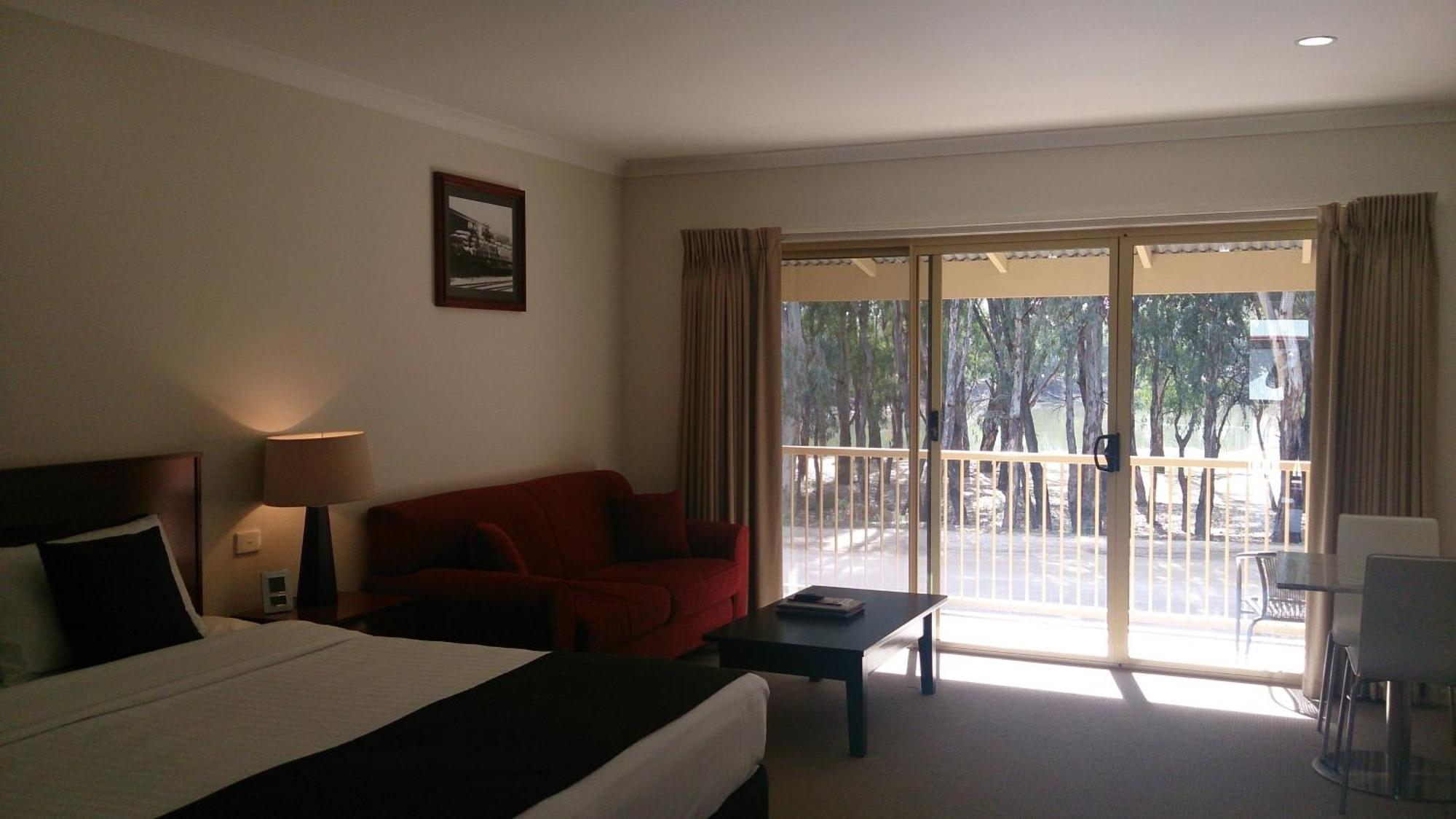 Murray Waters Motor Inn & Apartments Koondrook Zimmer foto