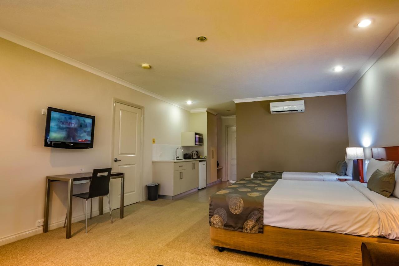 Murray Waters Motor Inn & Apartments Koondrook Exterior foto